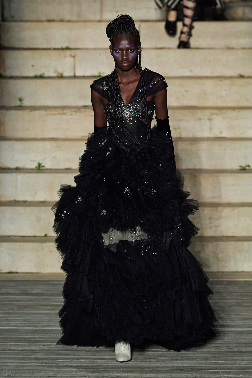 Όλα όσα πρέπει να ξέρετε για το Gucci Cosmogonie show-11