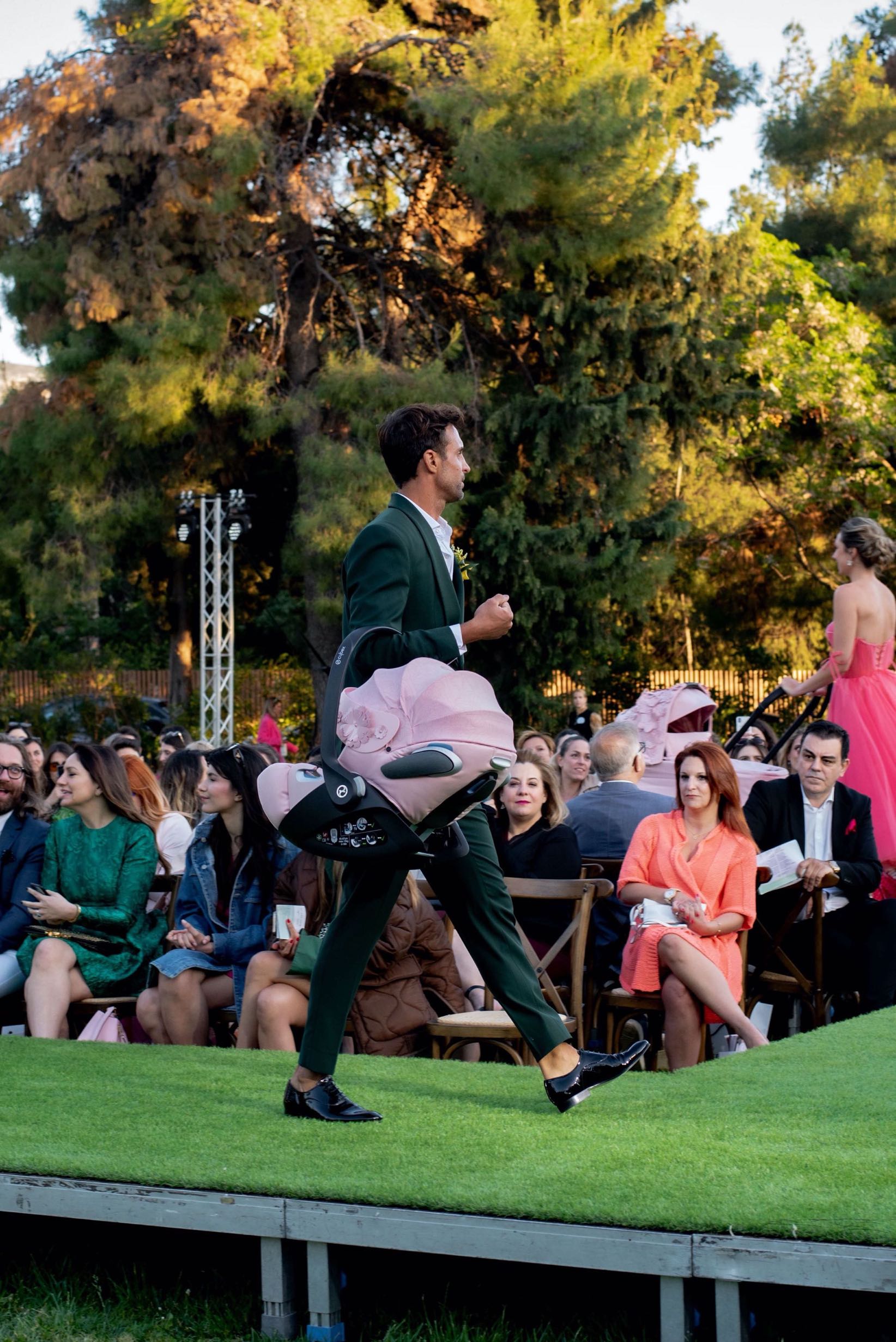H νέα CYBEX συλλογή είναι ένα μοντέρνο παραμύθι-2