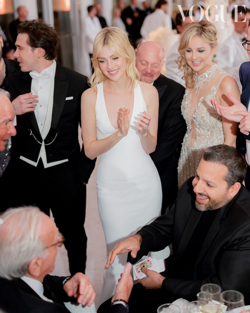 Brooklyn Beckham & Nicola Peltz: Οι αποκλειστικές φωτογραφίες της Vogue από το γαμήλιο πάρτυ τους για πρώτη φορά στη δημοσιότητα-16