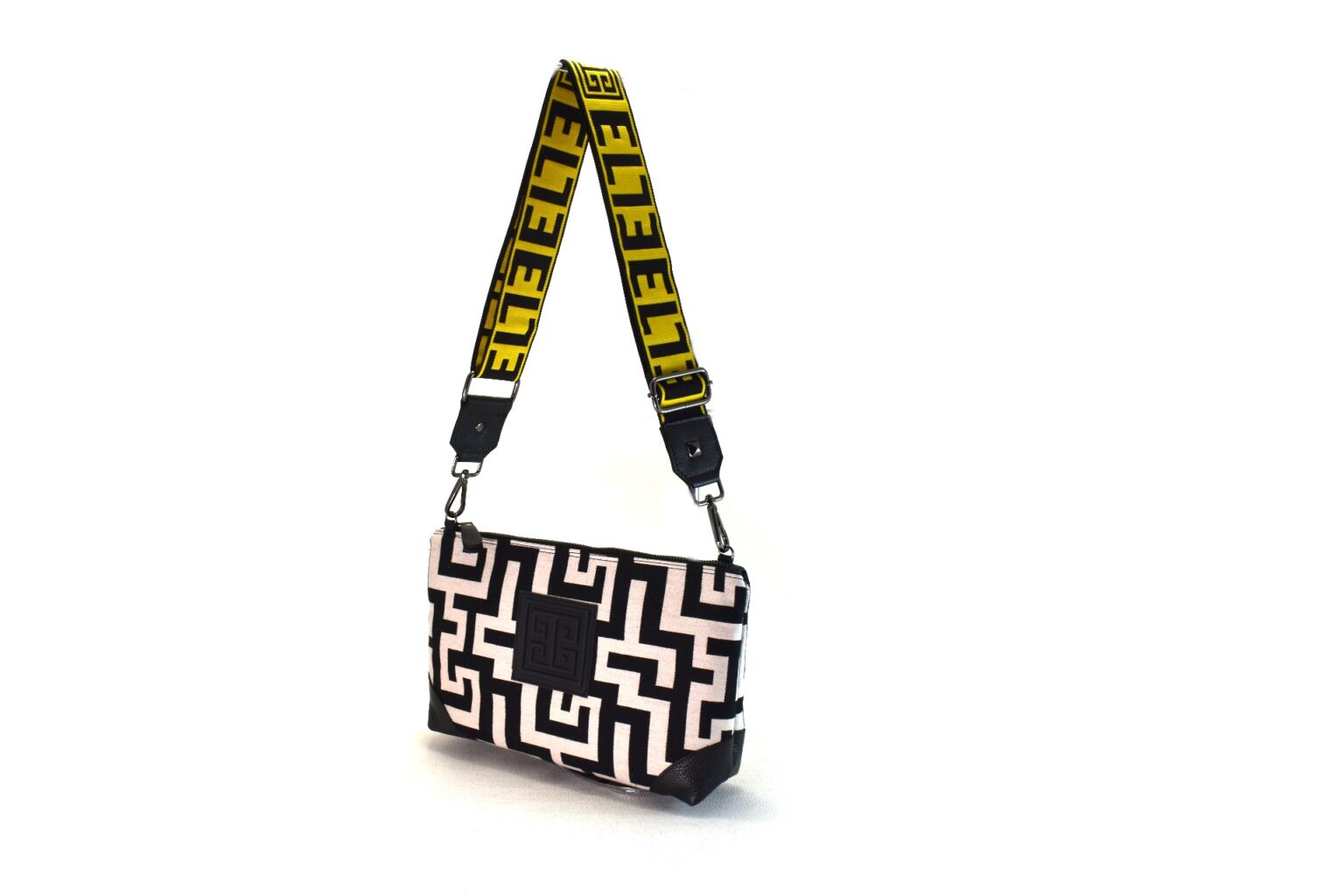 EL Bags Το star αξεσουάρ για κάθε καλοκαιρινό look VOGUE.GR