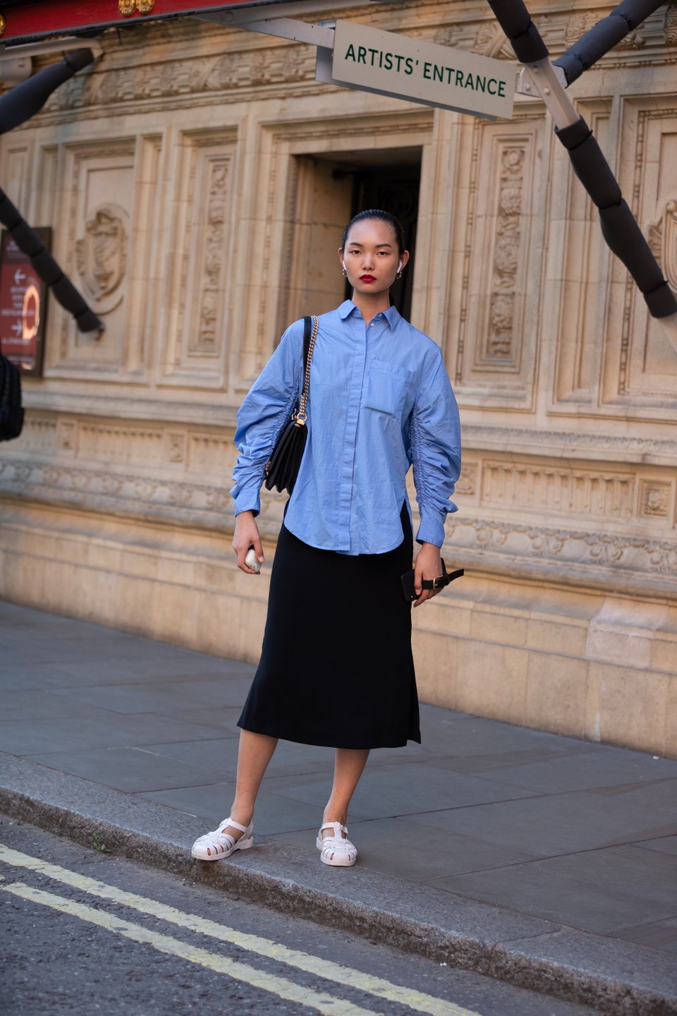 7 chic παπούτσια για τα καλοκαιρινά office looks-7