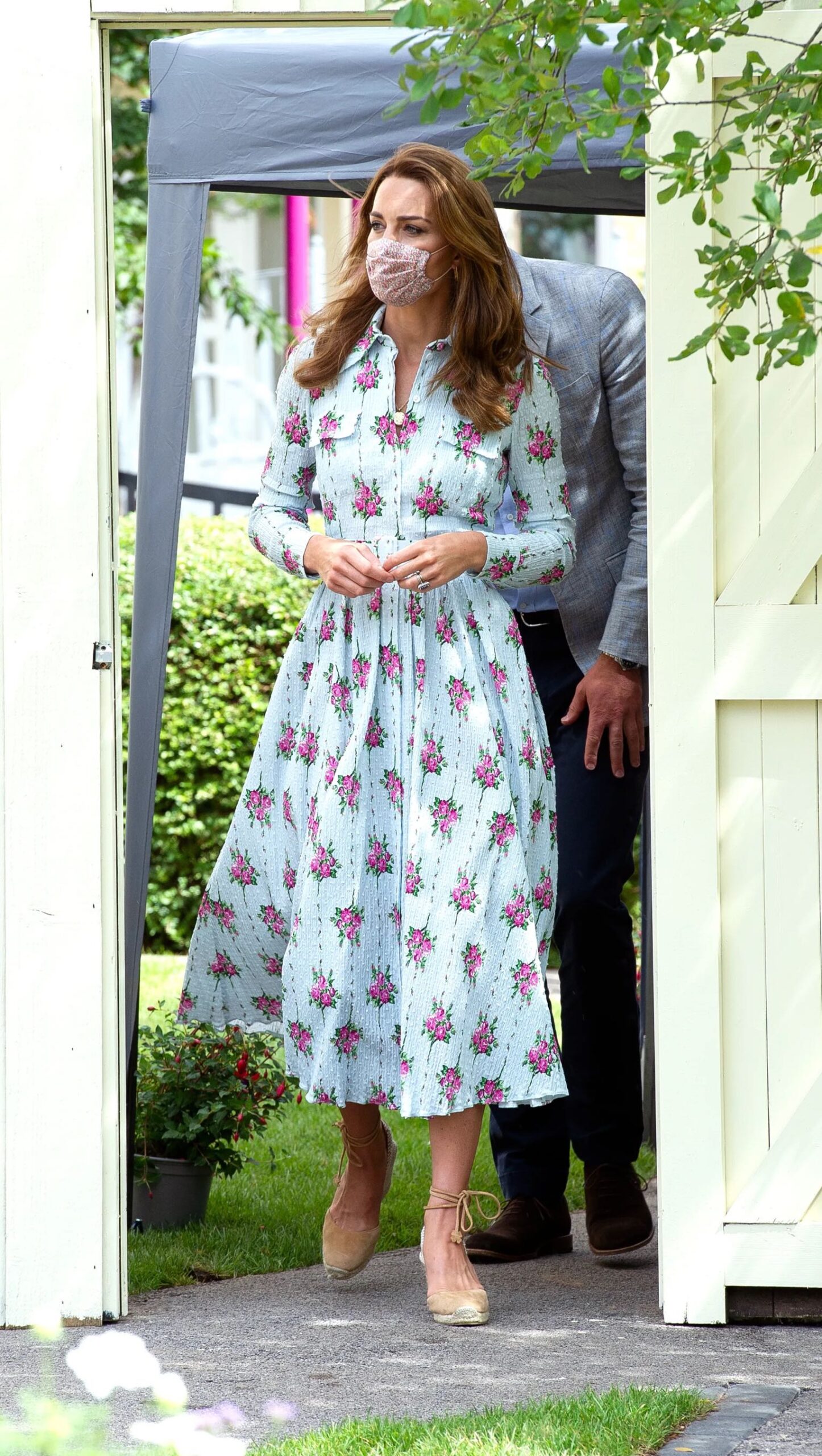 Royals με εσπαντρίγιες: Tα look που θα αντιγράψουμε-6