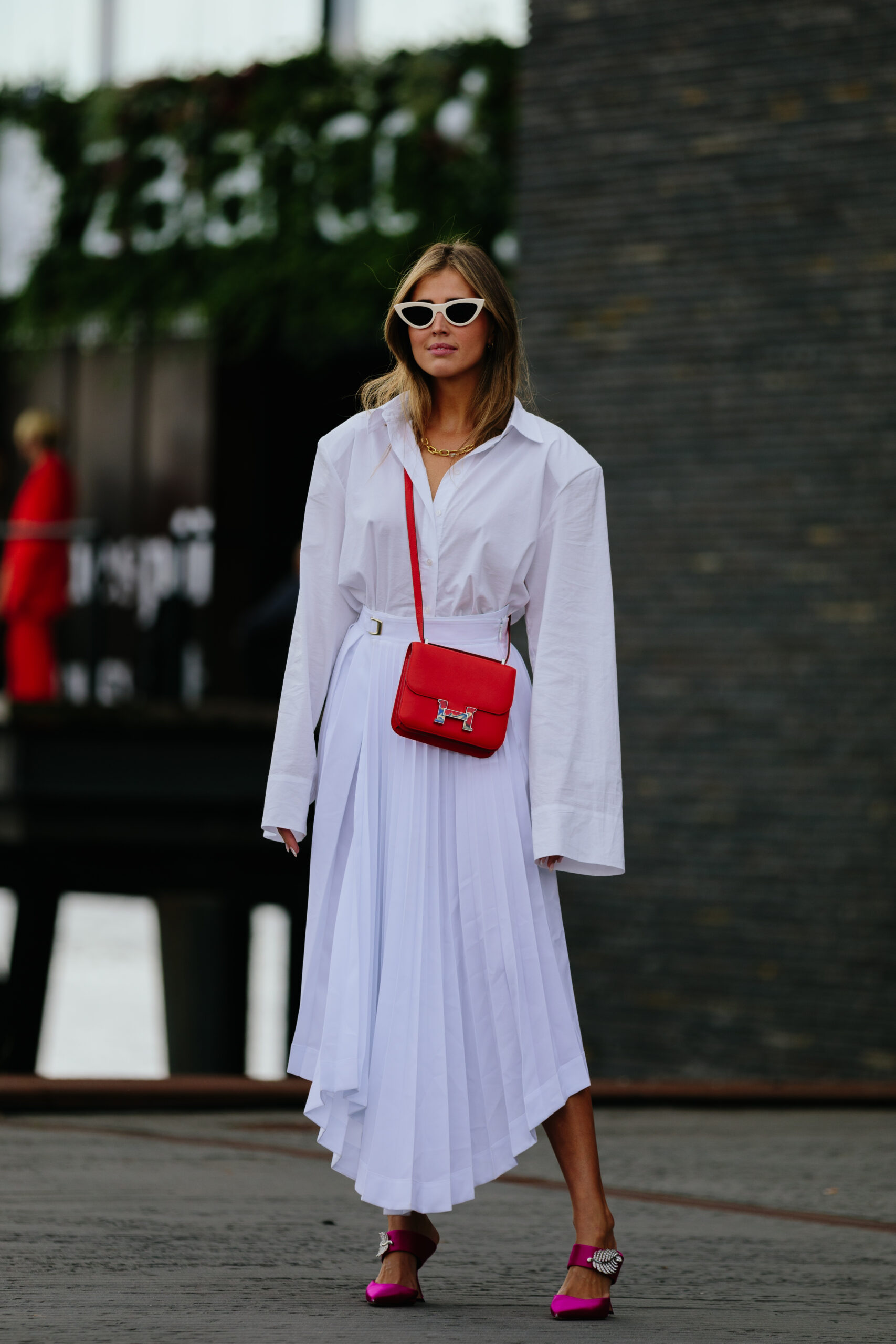Μίνιμαλ chic: Τα 9 street trends για να το υιοθετήσετε και το καλοκαίρι-3