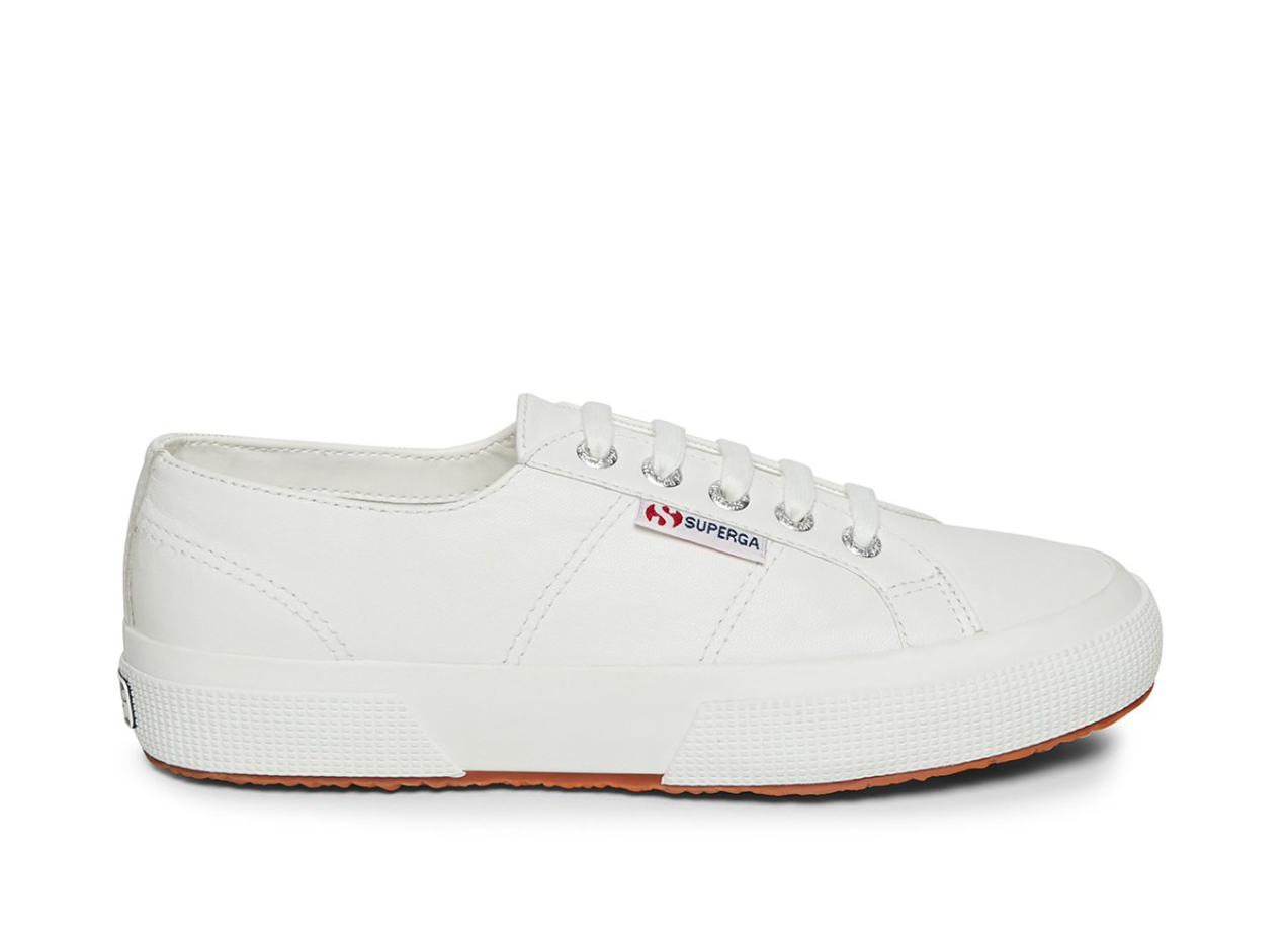 Τα sneakers που φορούν οι royals-3