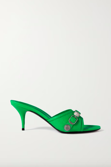 Αυτά τα mules θα αναβαθμίσουν κάθε καλοκαιρινό look-4