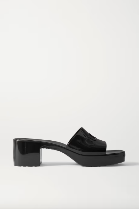 Αυτά τα mules θα αναβαθμίσουν κάθε καλοκαιρινό look-1