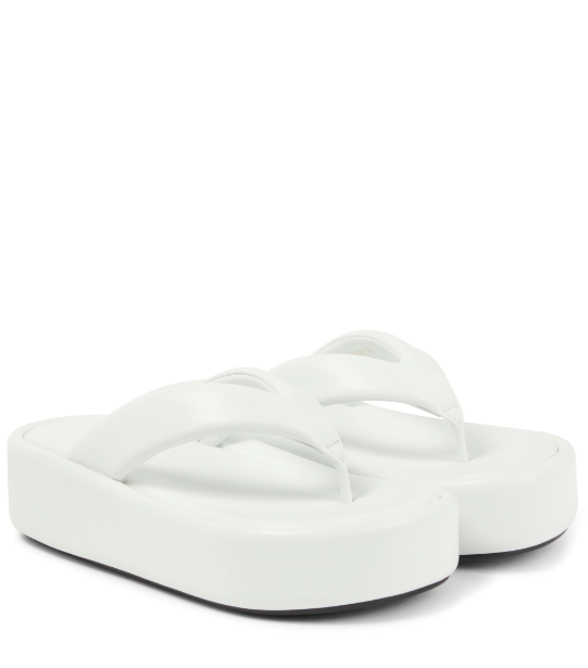 Flip flops: 8 ζευγάρια που θα φορέσουμε από το πρωί μέχρι το βράδυ-5