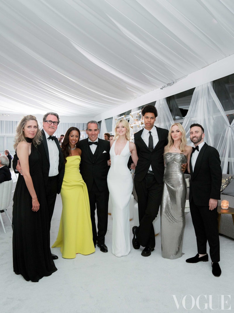 Brooklyn Beckham & Nicola Peltz: Οι αποκλειστικές φωτογραφίες της Vogue από το γαμήλιο πάρτυ τους για πρώτη φορά στη δημοσιότητα-24