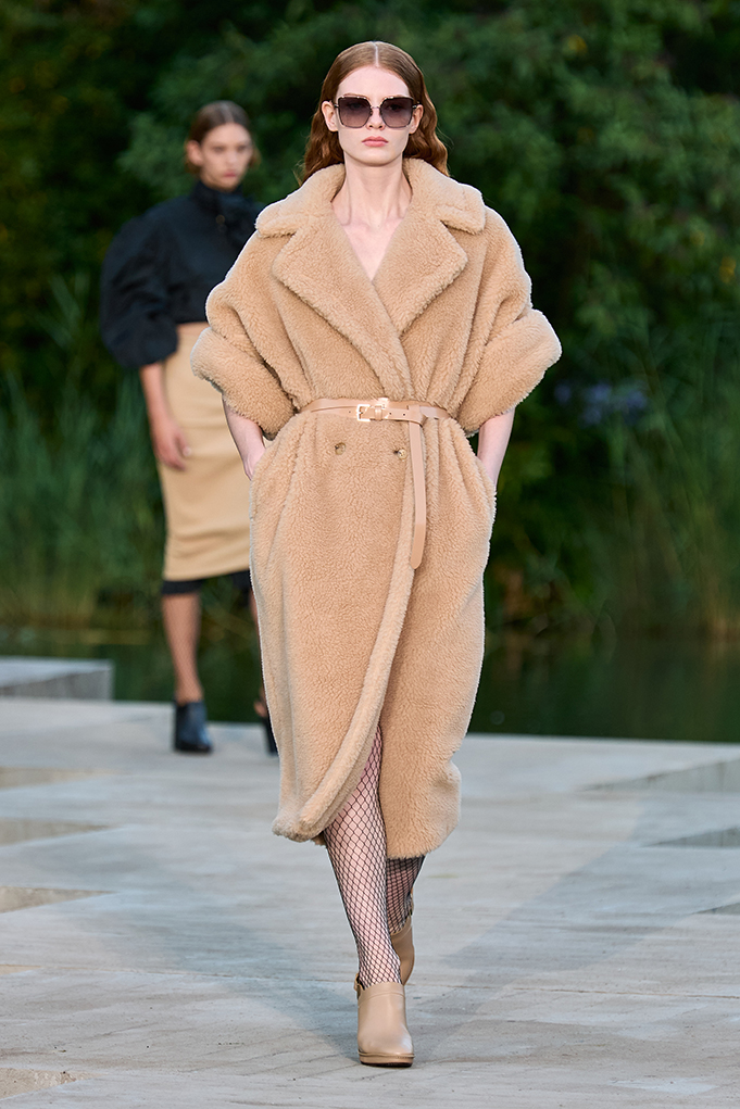 Η Max Mara Resort 2023 συλλογή ταξίδεψε στη Λισαβόνα-4