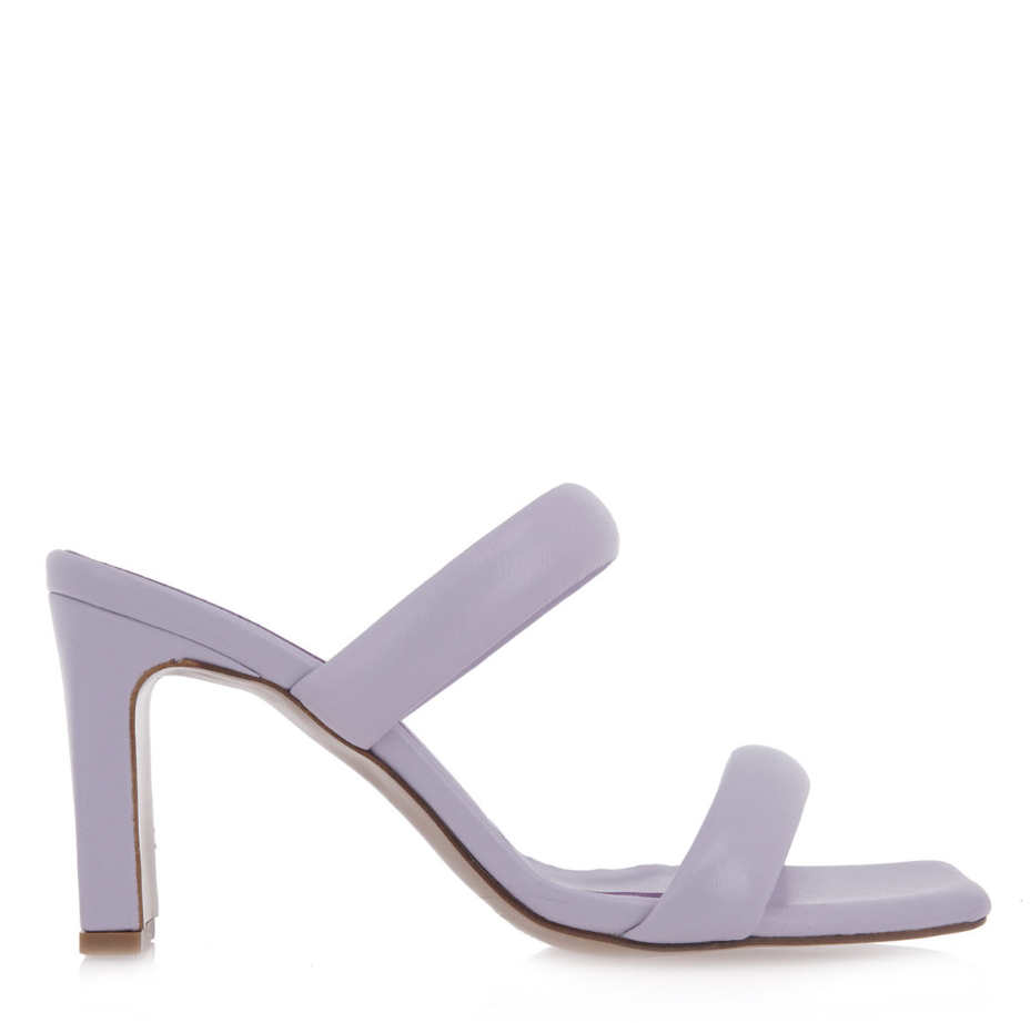Square-Toe πέδιλα: Τα 7 πιο trendy παπούτσια για κάθε στυλ-6