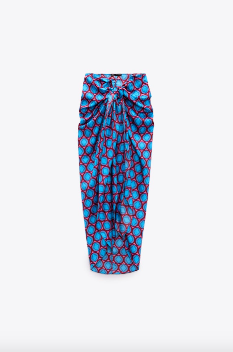 4 outfit ιδανικά για τις πιο ζεστές μέρες του καλοκαιριού-6