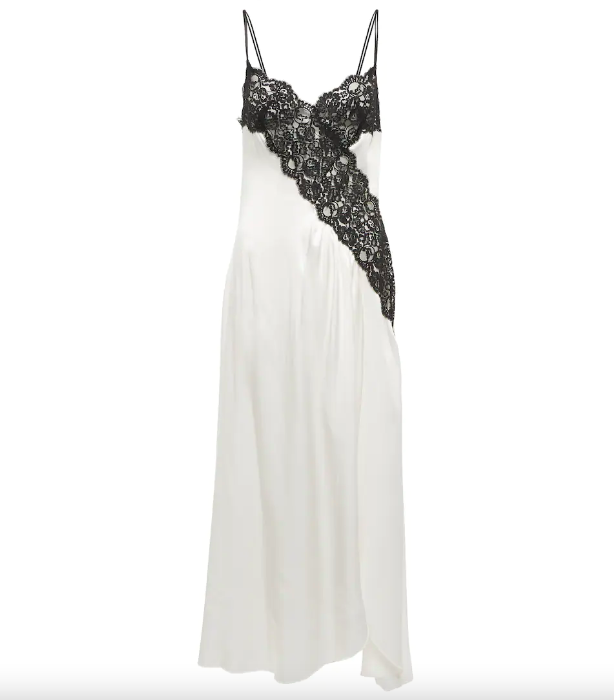 Slip dress με δαντέλα: Το retro sexy φόρεμα του καλοκαιριού-2