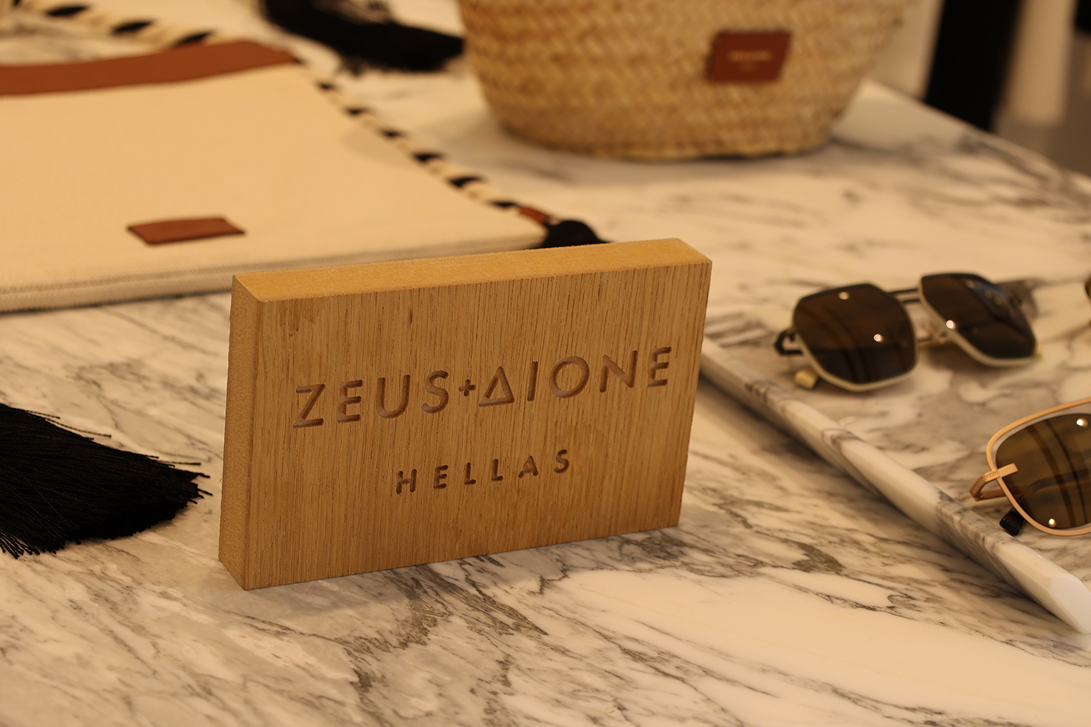Ζeus+Δione x Kessaris: Το πιο καλοκαιρινό concept store της Μυκόνου-3