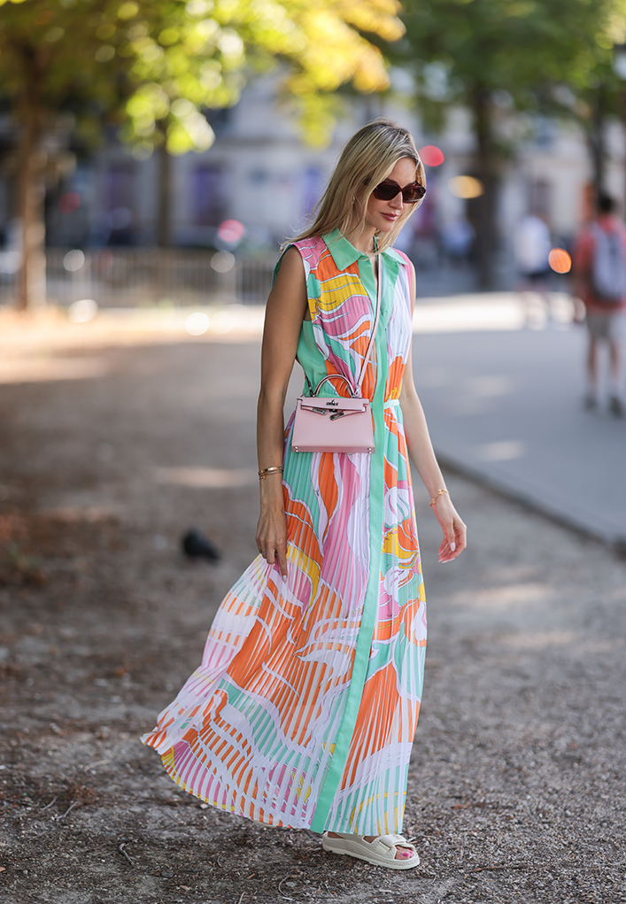 Heatwave dressing: Οι εμφανίσεις και τα style tricks που δίνουν τη λύση-3