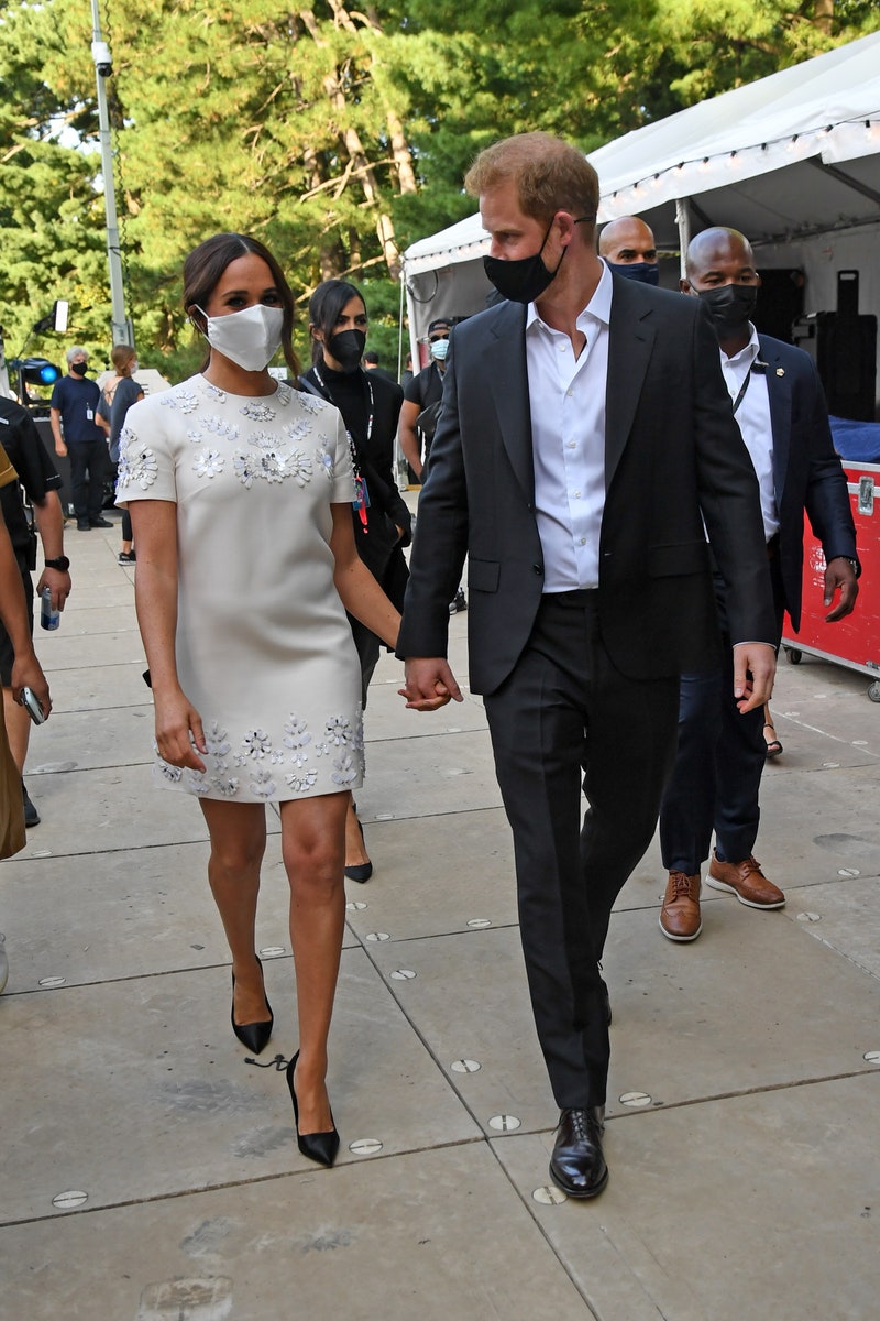 Meghan Markle: Οι πιο κομψές καλοκαιρινές εμφανίσεις της με τα basics της γκαρνταρόμπας-2