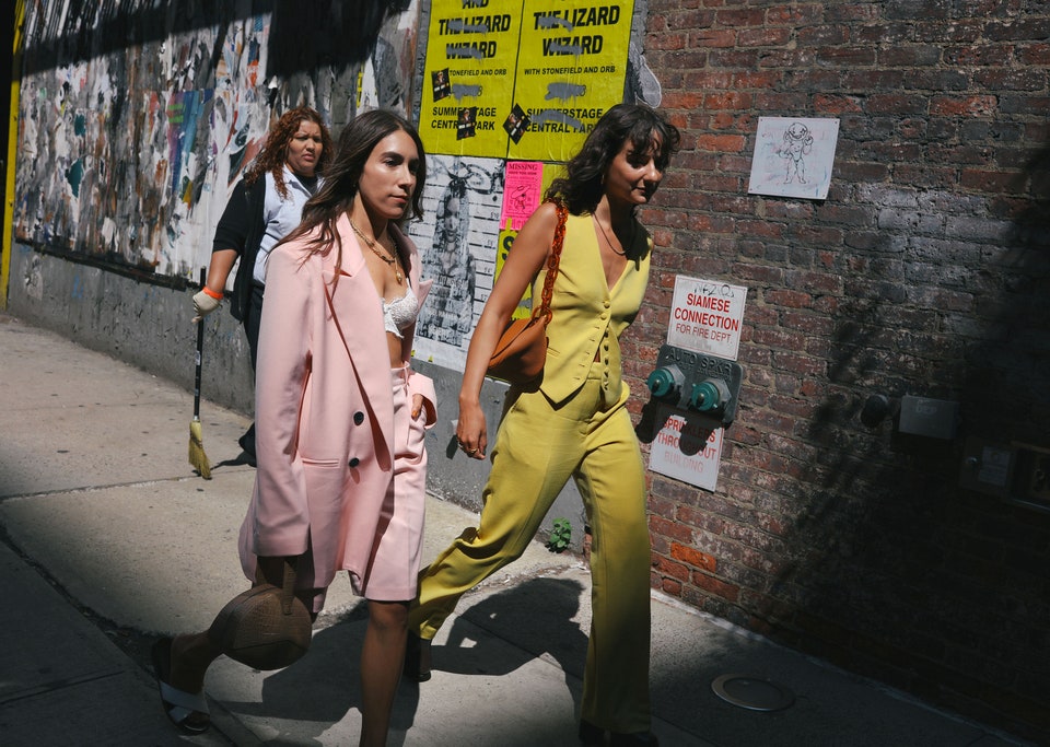 Heatwave dressing: Οι εμφανίσεις και τα style tricks που δίνουν τη λύση-1