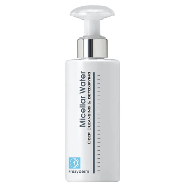 Micellar Water: Το αγαπημένο προϊόν των Γαλλίδων βρίσκεται ήδη στο καλοκαιρινό νεσεσέρ-4