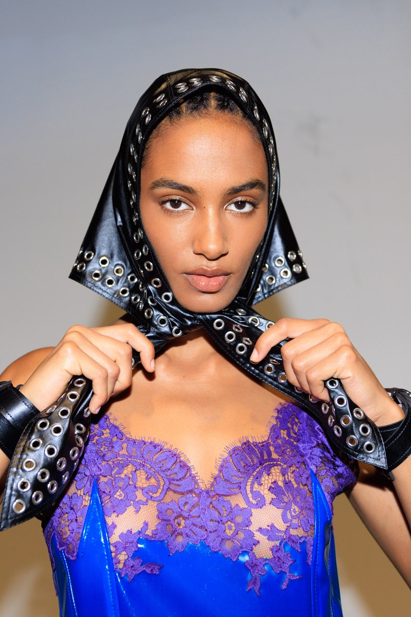 Paco Rabanne SS23: Οι αποκλειστικές φωτογραφίες της Vogue από το backstage-7