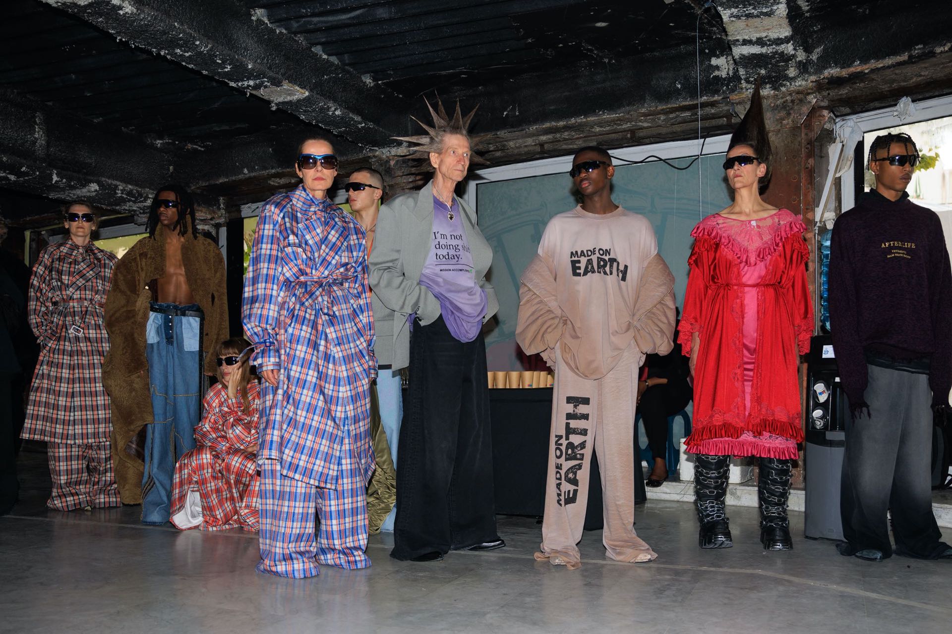 Vetements SS23: Το καρό είναι το νέο σήμα κατατεθέν του brand-3