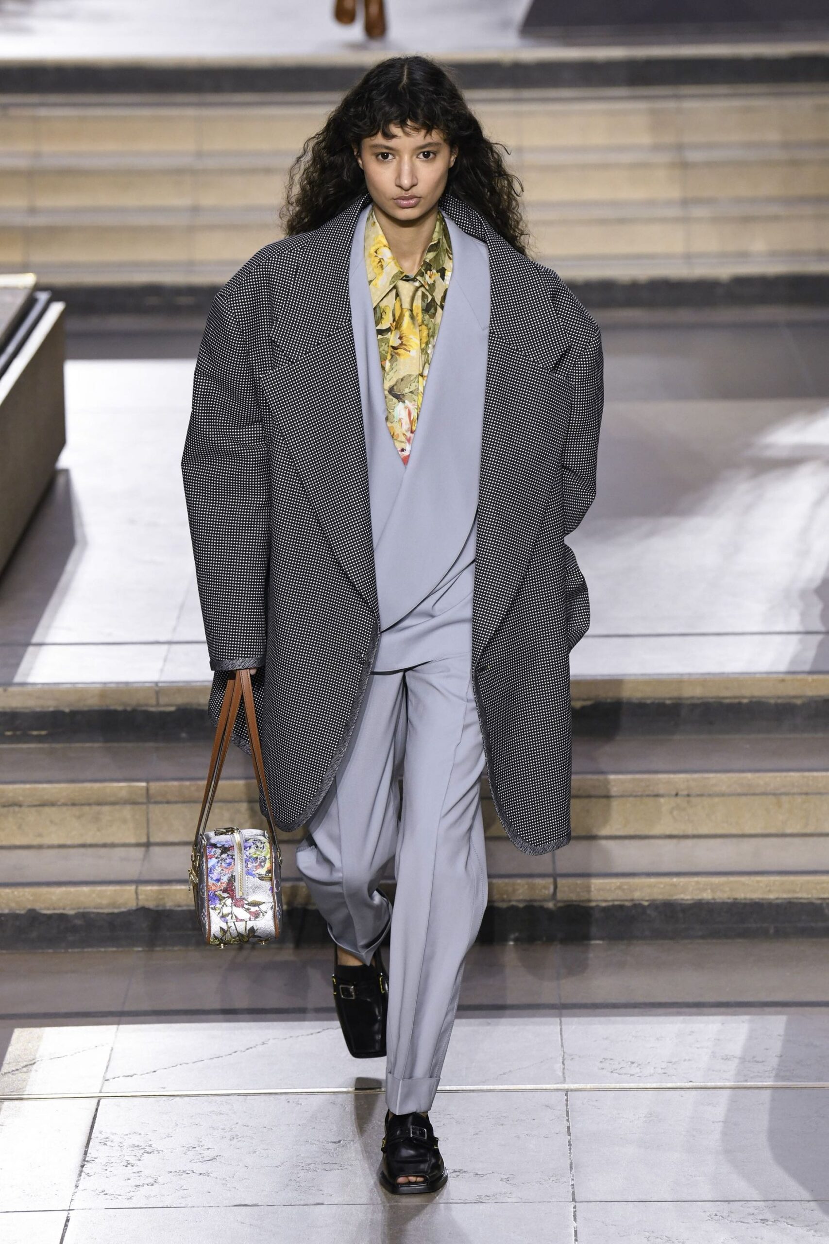 Loafers: Tα στιλ που θα αναβαθμίσουν τα office look του φθινοπώρου-4
