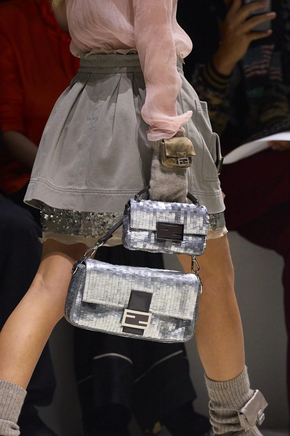 25 χρόνια Fendi Baguette με ένα extra λαμπερό show στη Νέα Υόρκη-5