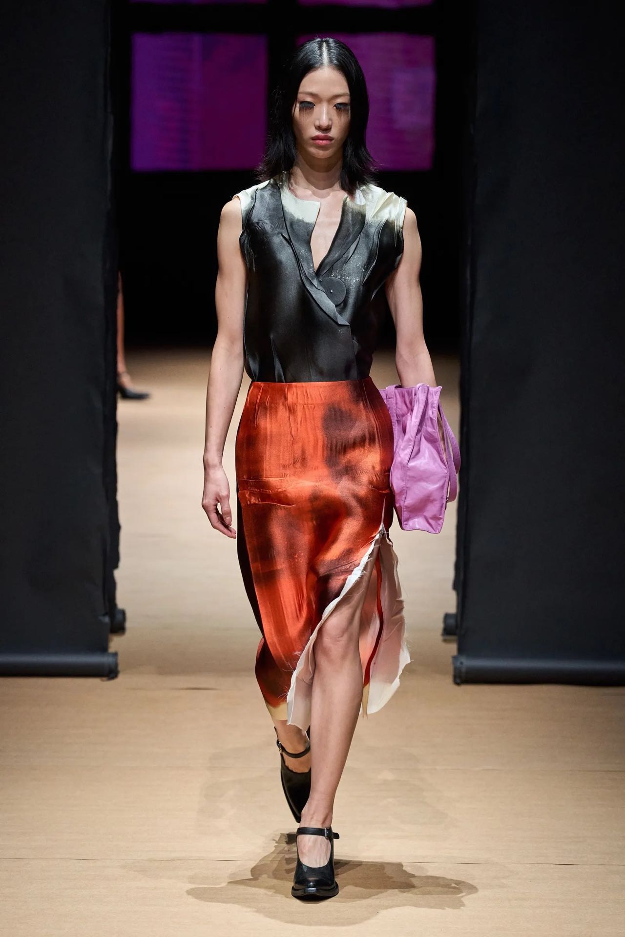 Prada SS23: Μια συλλογή αφιερωμένη στη μαγεία της απλότητας-2