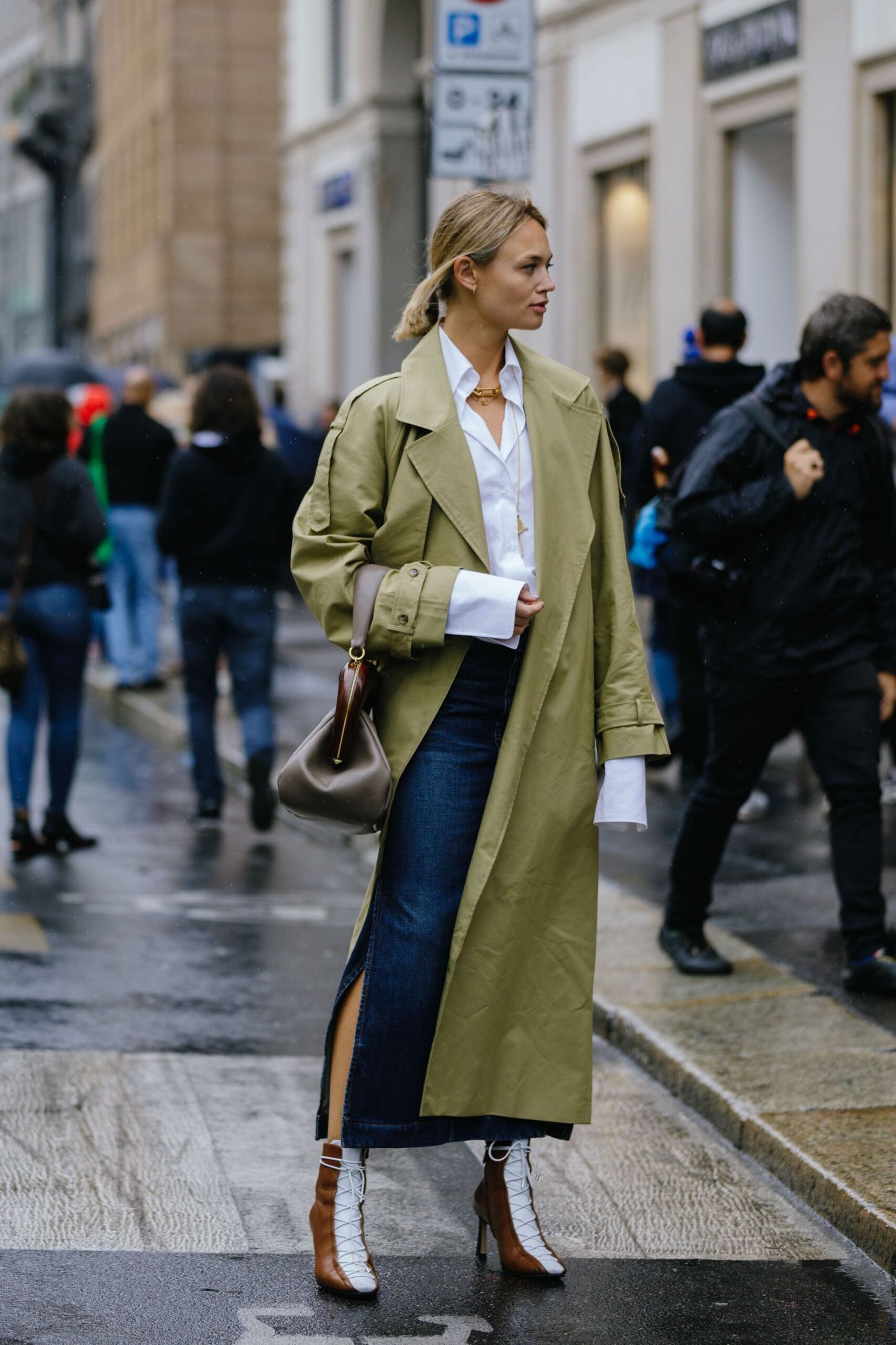 5 skirt trends που περιλαμβάνει η fall γκαρνταρόμπα της Vogue-5