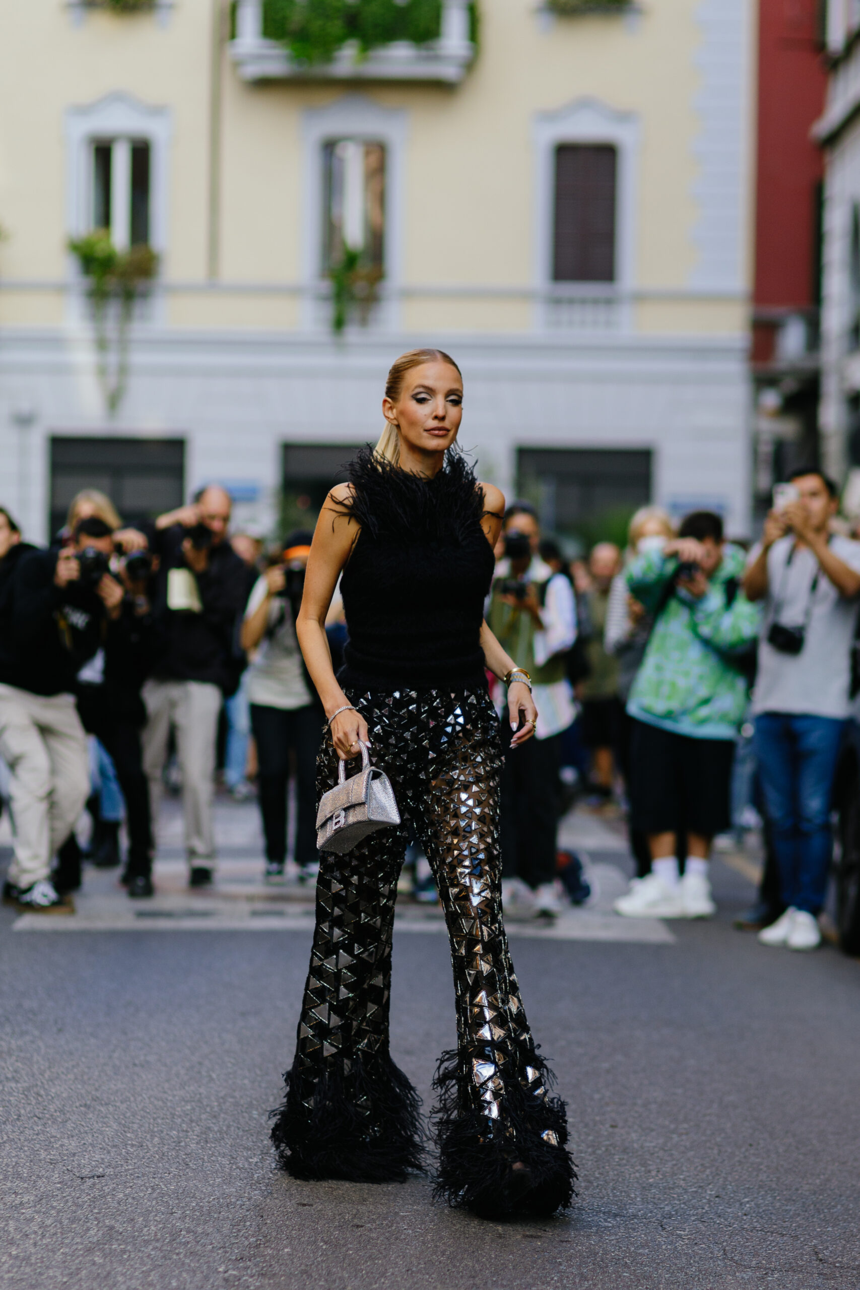 Τα 6 metallics που χρειάζεται η φθινοπωρινή γκαρνταρόμπα-8