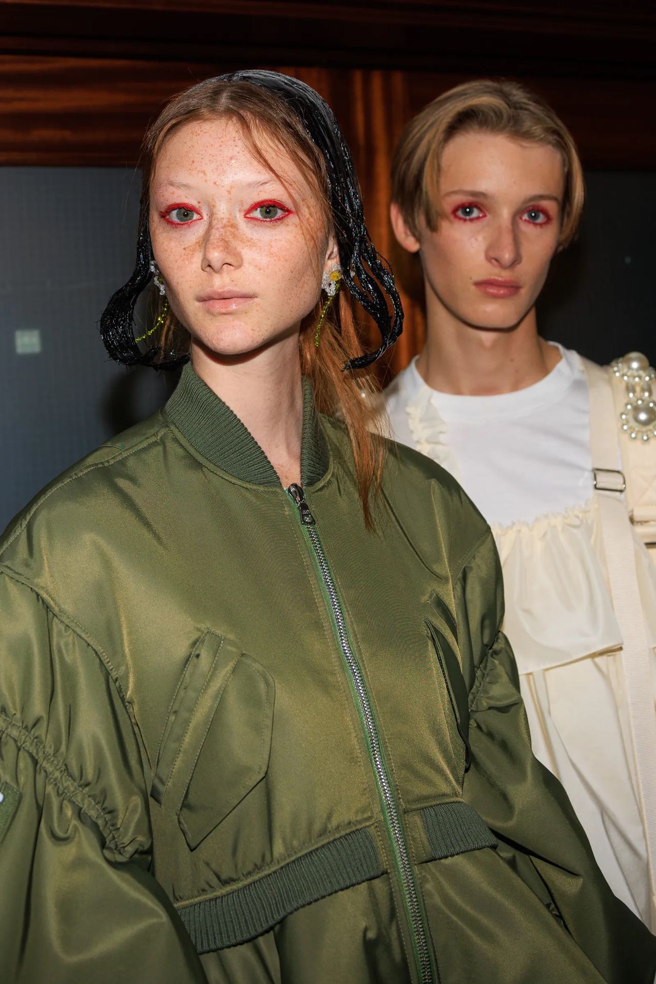 Τα glossy μαλλιά κυριάρχησαν στην Εβδομάδα Μόδας του Λονδίνου-2