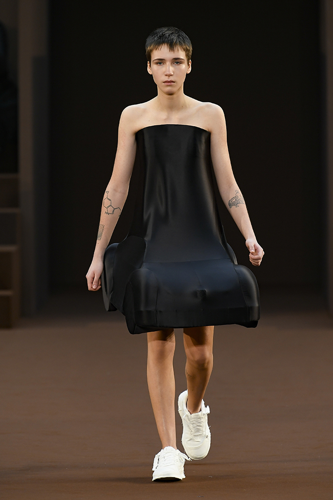 Οι 10 fashion forward τάσεις που οδηγούν το στυλ μας ένα βήμα παραπάνω-8