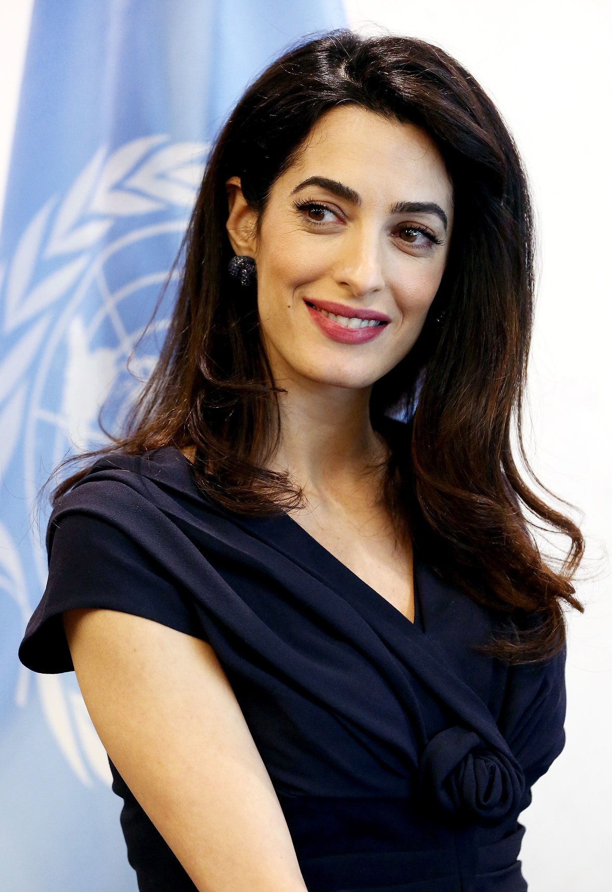 Amal Clooney: Τα καλύτερα hair moments της-3