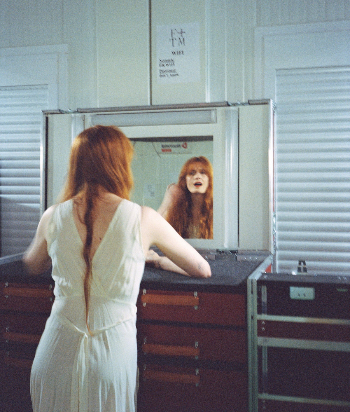 Florence Welch: Τα horror fairytale κοστούμια της περιοδείας της-6