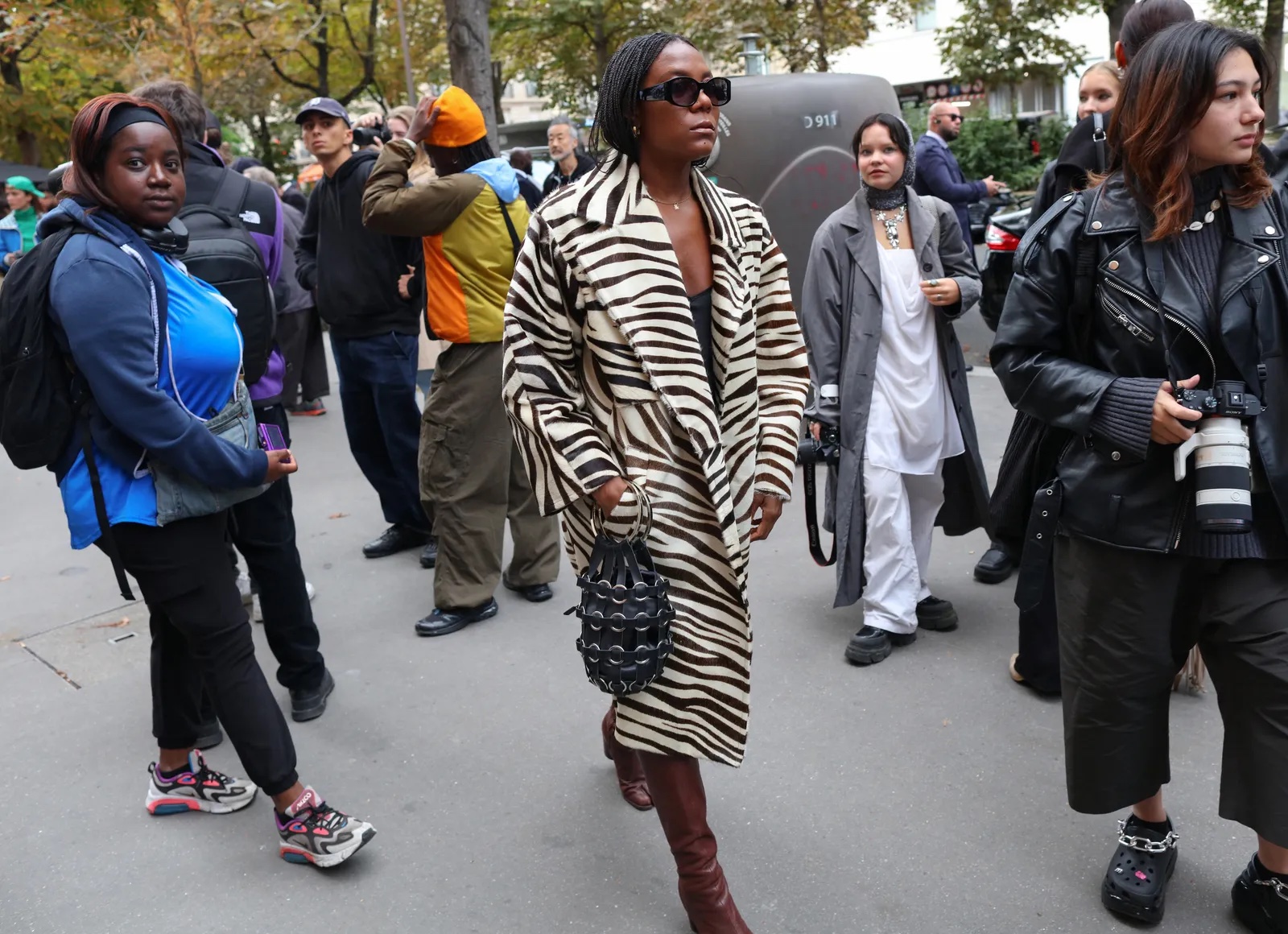 5 coat trends που κρατήσαμε από το street style-7