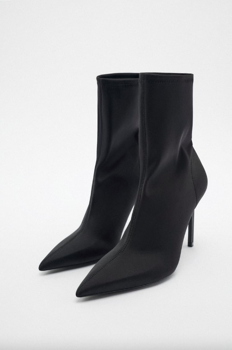 Ankle boots: Όλα τα Vogue approved στιλ-5