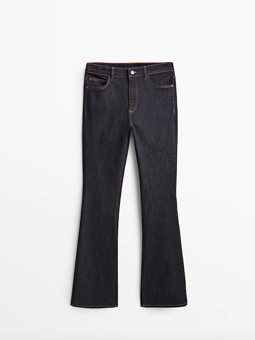 6 flared jeans που μακραίνουν τα πόδια-6