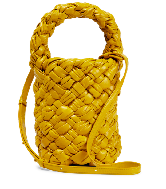 Bottega Veneta: Η νέα it bag που έχει την προσοχή μας τώρα-5