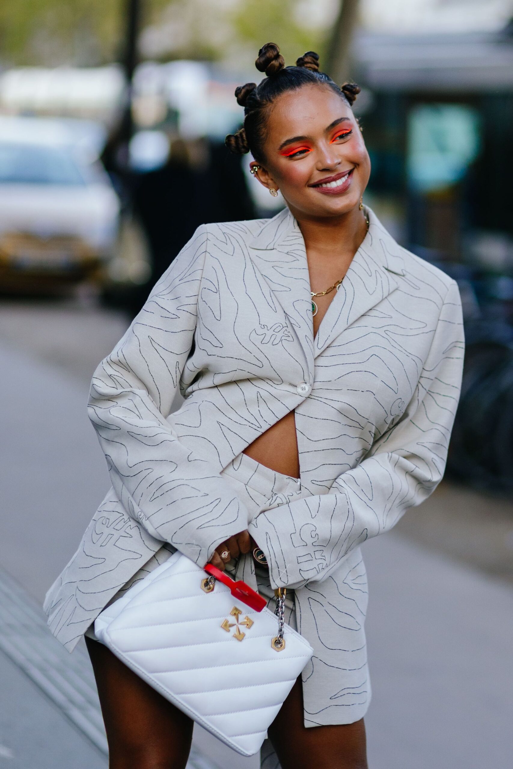 Τα 6 hair trends που θα αντιγράψουμε από το street style του Παρισιού-5