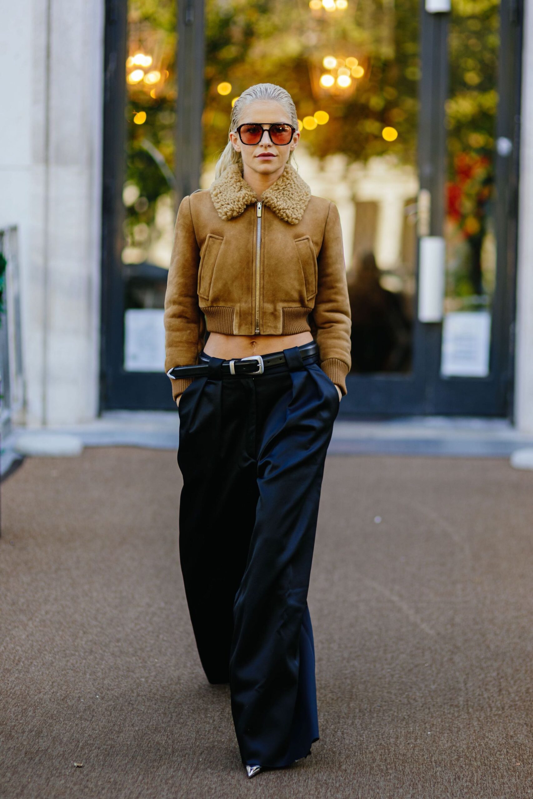 To νέο leather jacket είναι cropped-3