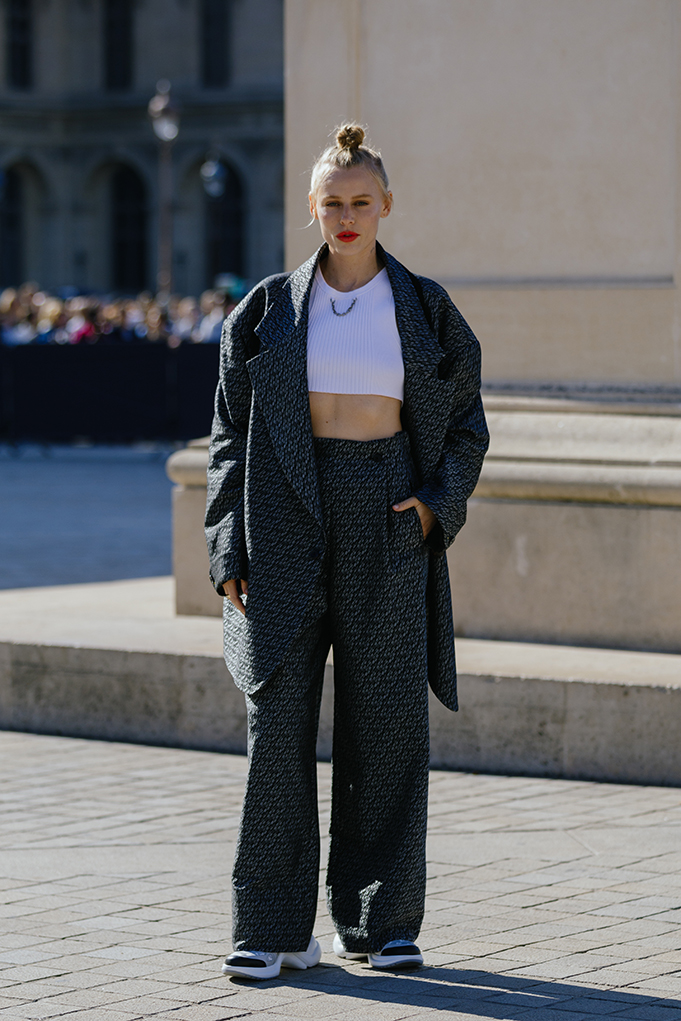 Άνεση και κομψότητα: 10 φθινοπωρινά looks για την τέλεια ισορροπία-1