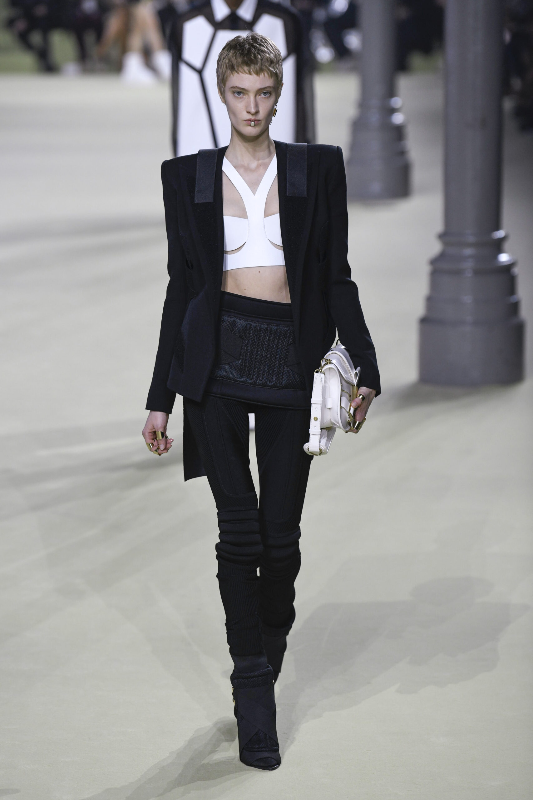 Μπότες με leggings: Ο συνδυασμός που θα δοκιμάσουμε το φθινόπωρο-3
