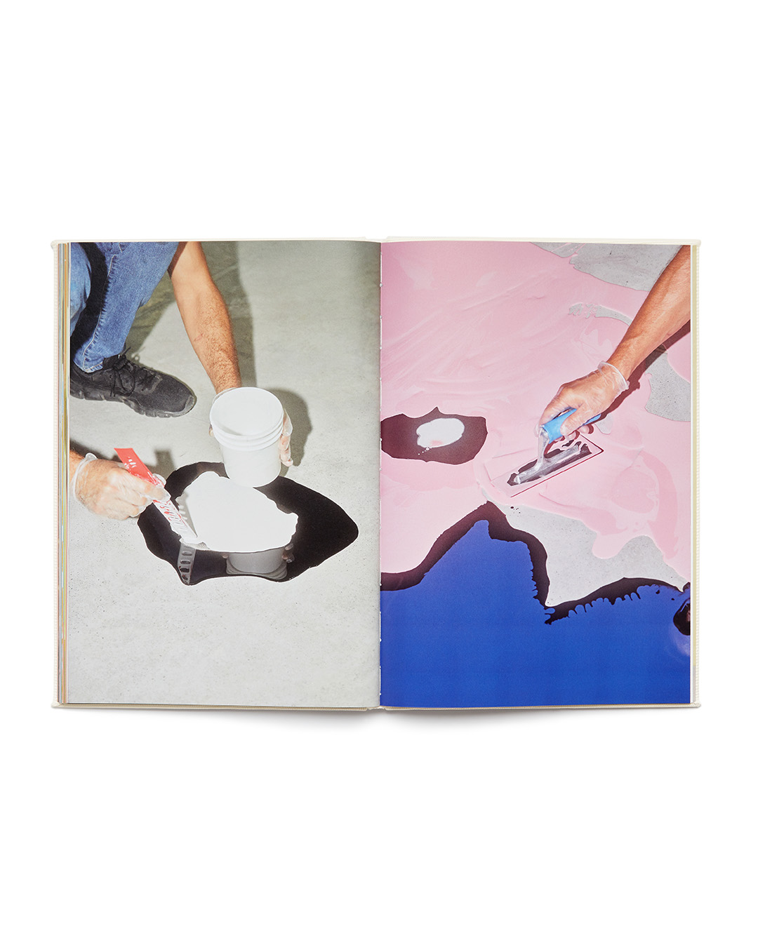 Bottega Veneta και Gaetano Pesce συνεργάζονται ξανά σε ένα limited-edition βιβλίο-4