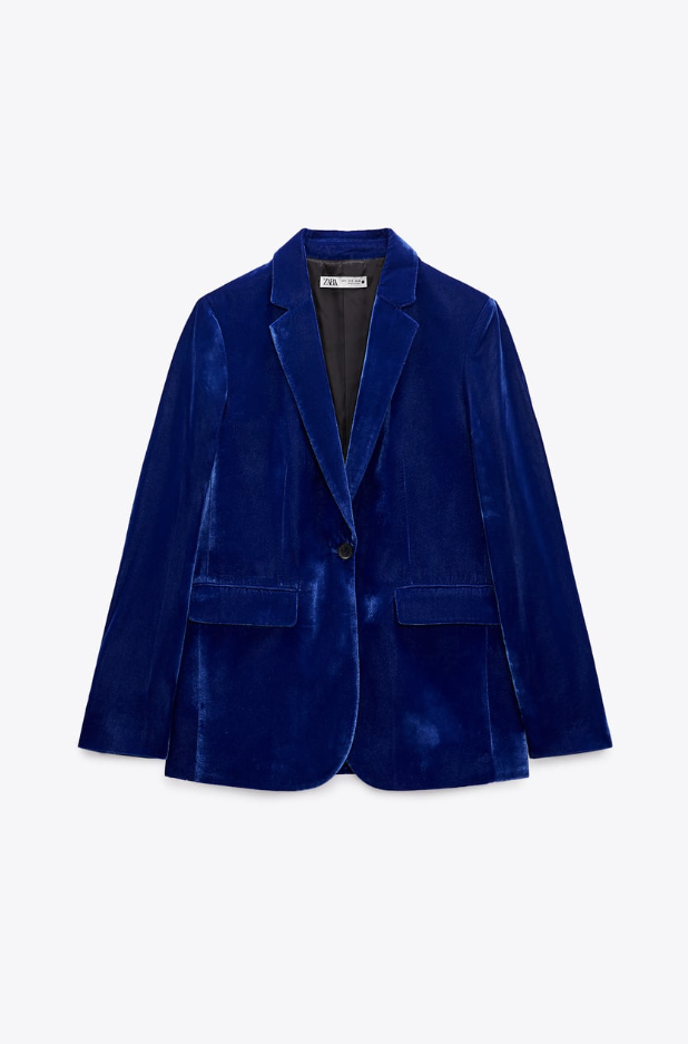 Parisian Chic: Το βραδινό look που φορούν τώρα όλες οι Γαλλίδες-7