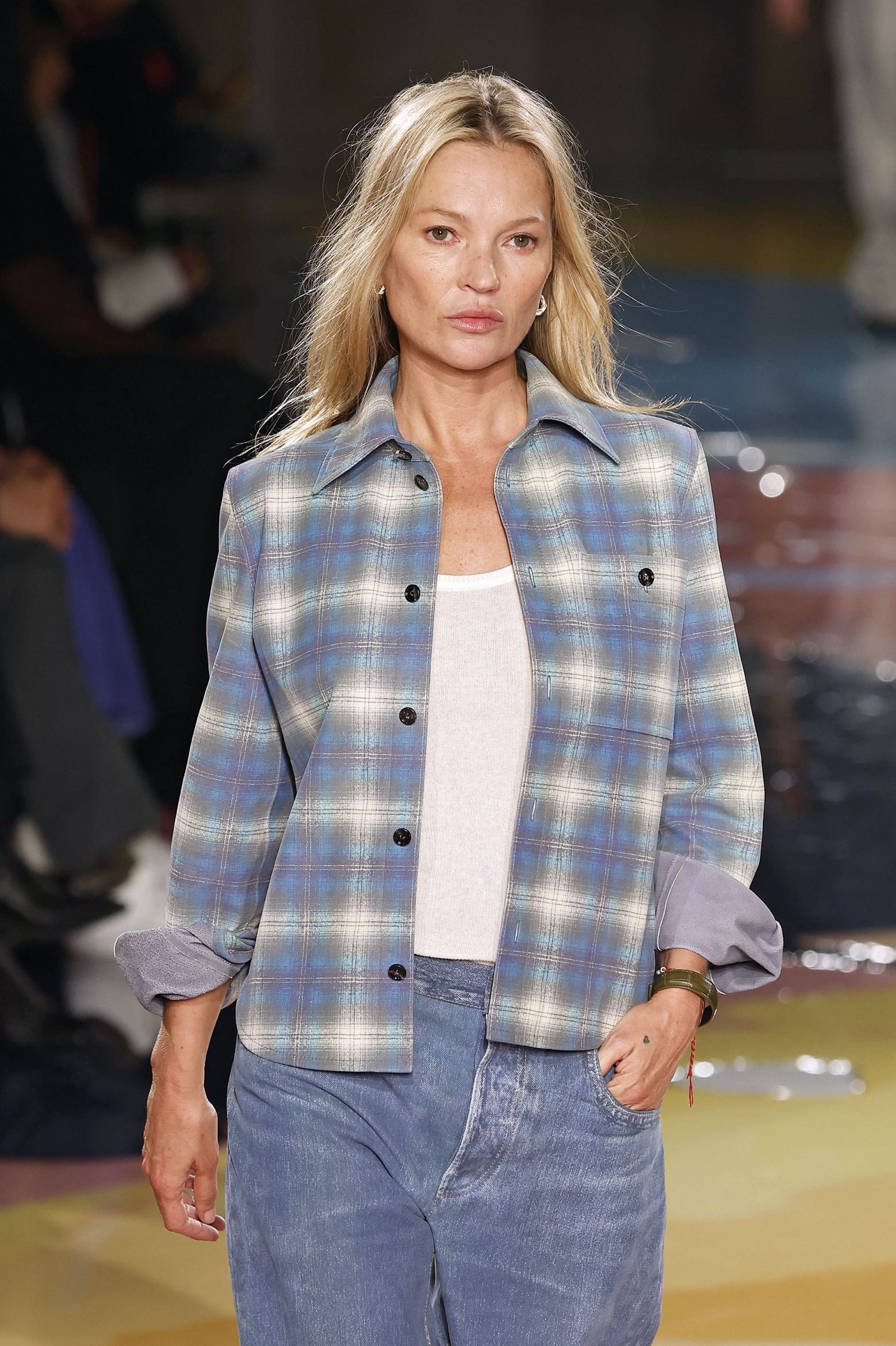 Faux jeans: Το νέο catwalk trend που πρέπει να ξέρετε-2