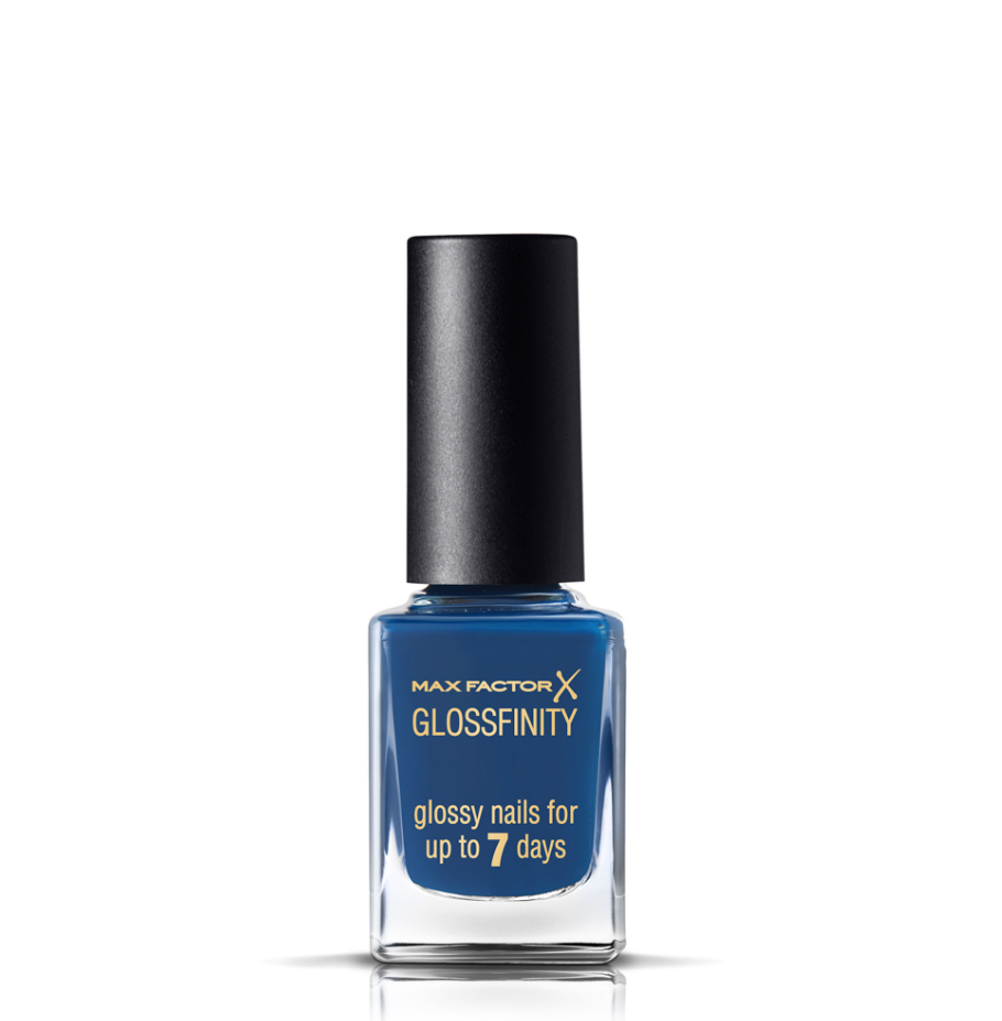 Midnight blue μανικιούρ: Τα 5 βερνίκια για να αντιγράψετε την τάση-5