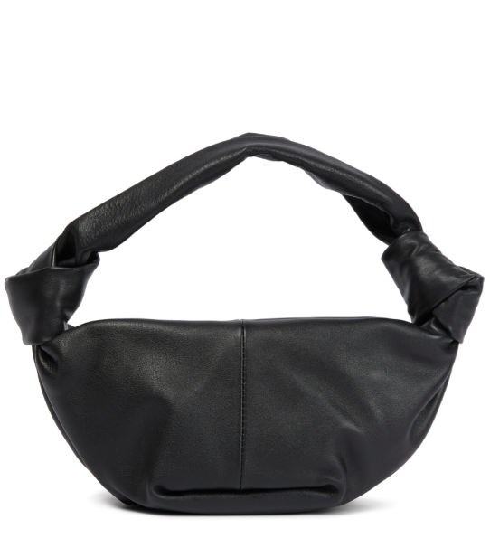Little black bag: Είναι τo Ιt αξεσουάρ που θέλουμε τώρα-3