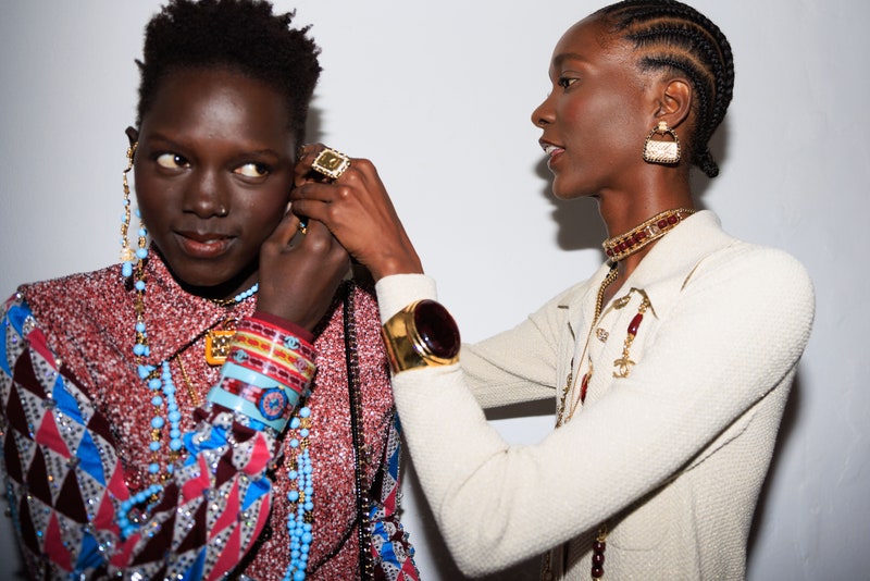 Chanel-Dakar: Η Métiers d’art collection ταξίδεψε στην Σενεγάλη-9