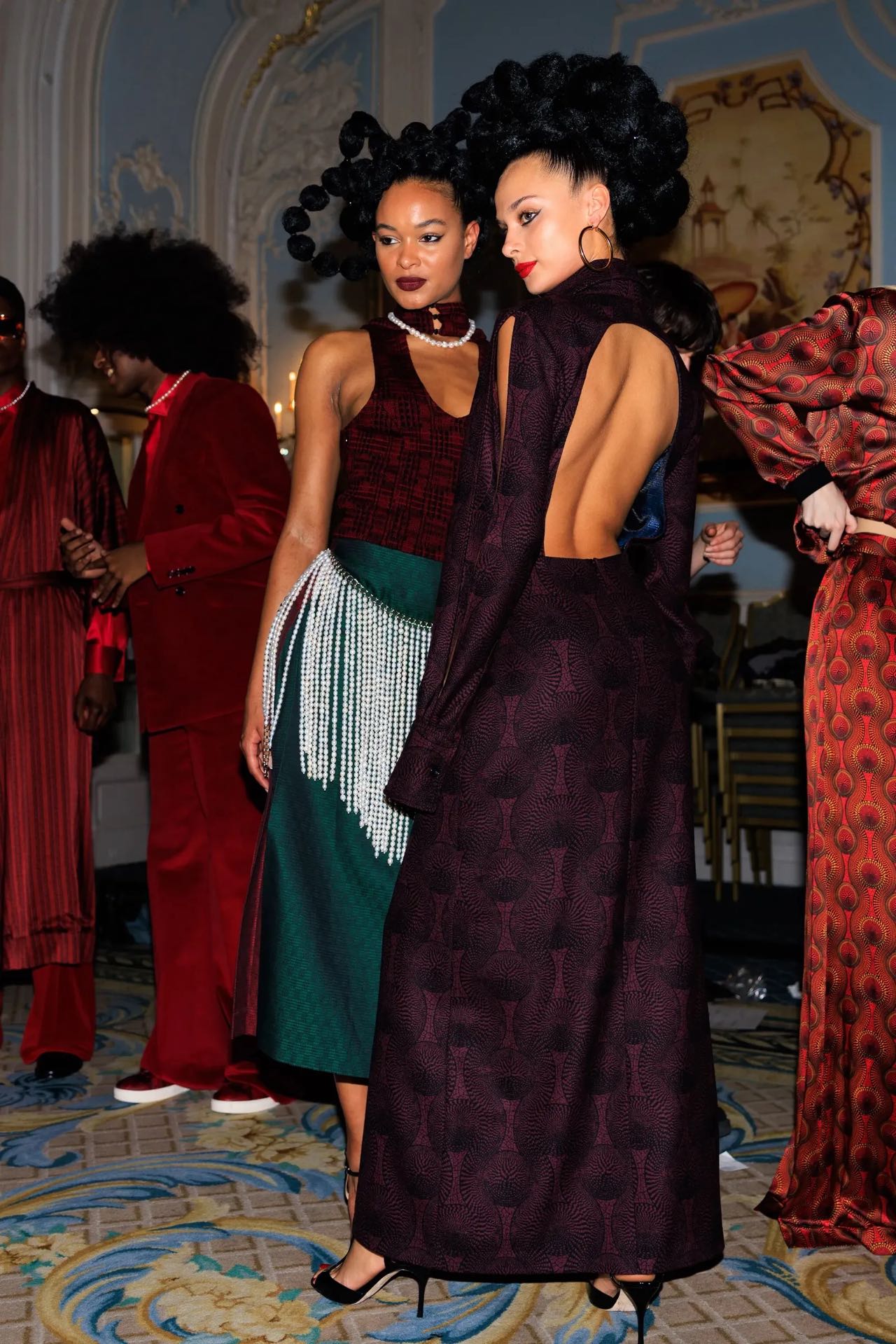 5 Vogue approved ιδέες για να αναβαθμίσετε τα Christmas looks-5