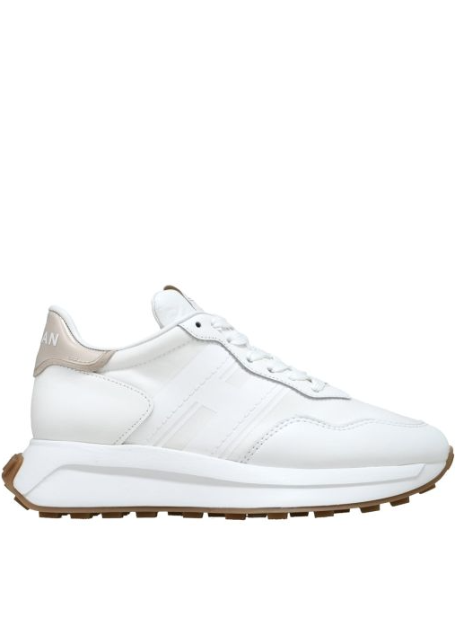 Λευκά sneakers: 8 σχέδια που θα φορέσετε non-stop-4
