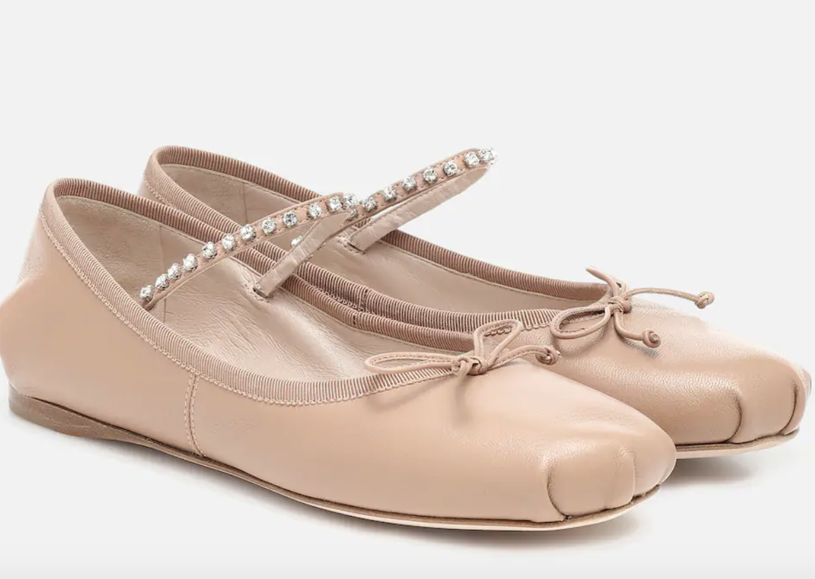 Όλα τα shoe trends που θα φορέσουμε με τζιν-3