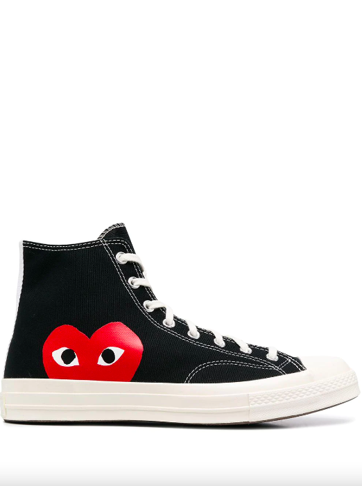 Μαύρα sneakers: Όλα τα ζευγάρια που φοράμε day to night-6